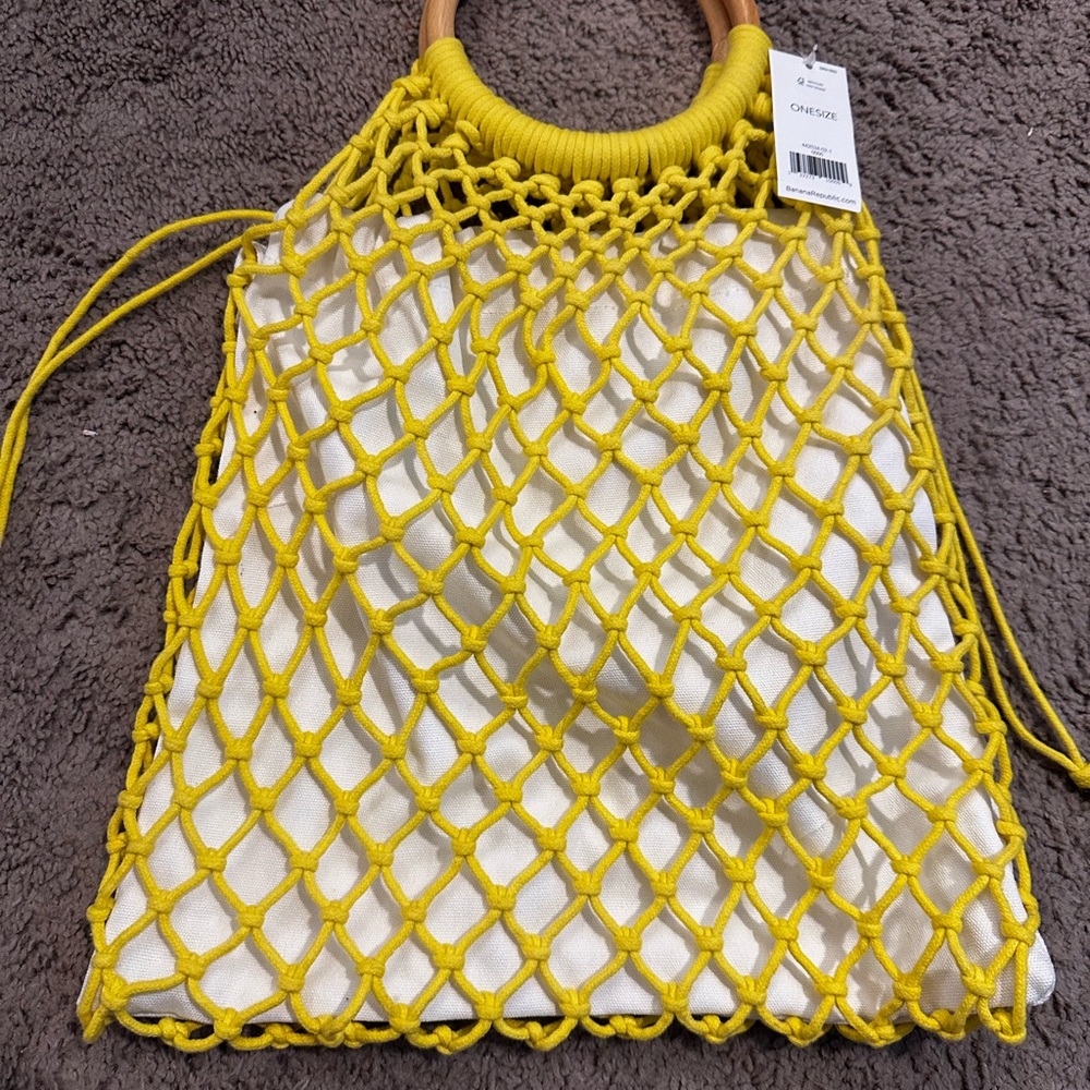 Net Tote Banana Republic